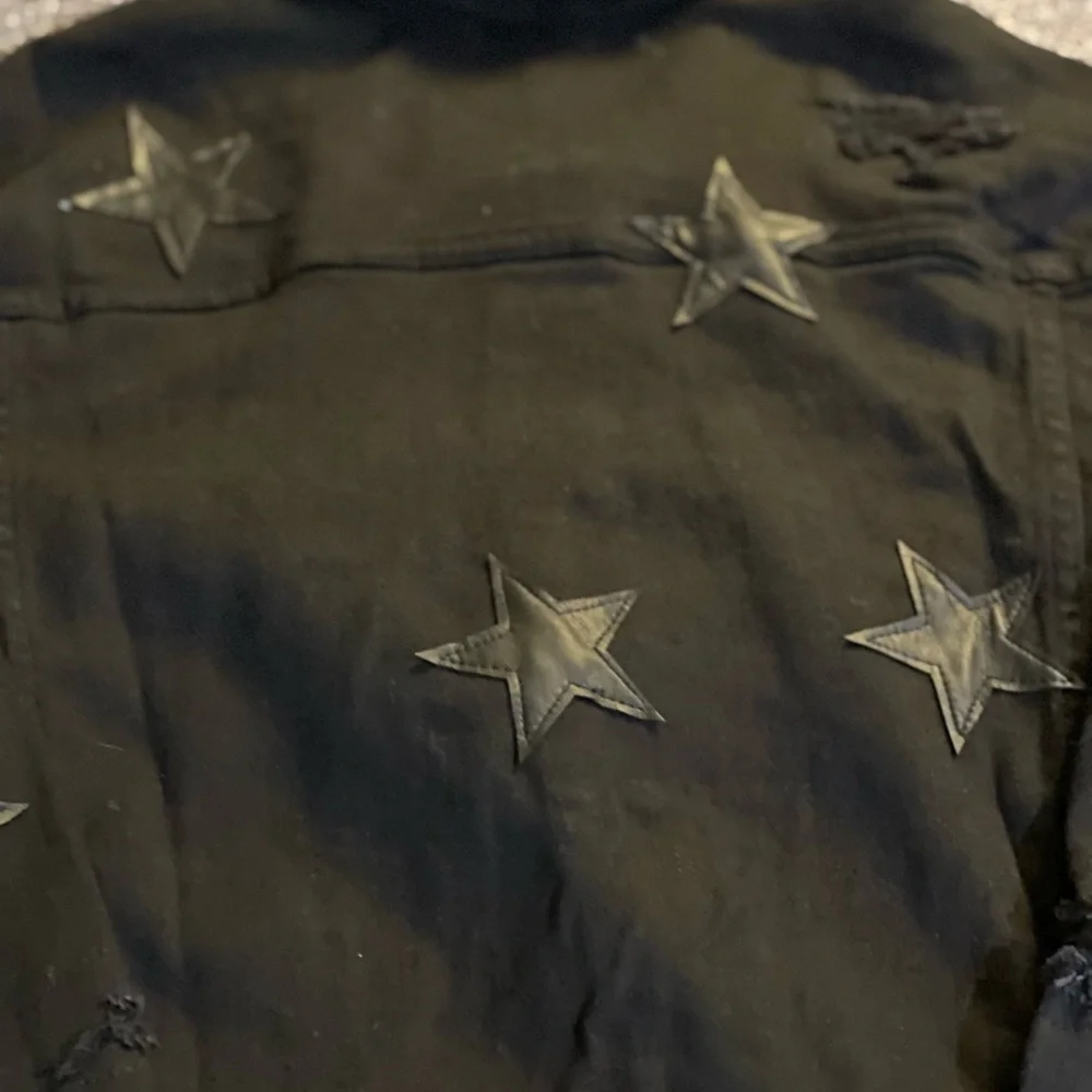 Embellish New York Star Denim Jacket Black Distressed Cropped NWT Size‎ XL